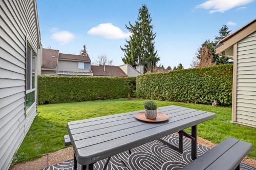 6030 Greenside Drive E, Surrey, BC 