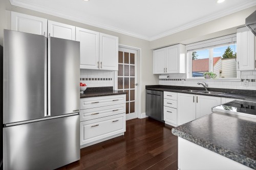 6030 Greenside Drive E, Surrey, BC 