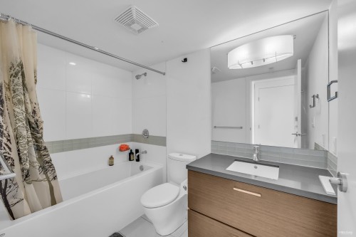 2404-10777 University Drive, Surrey, BC 