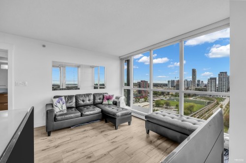 2404-10777 University Drive, Surrey, BC 