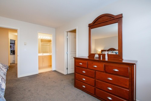 66-6050 166 Street, Surrey, BC 