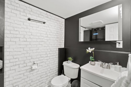 4900 200Th Street, Langley, BC 