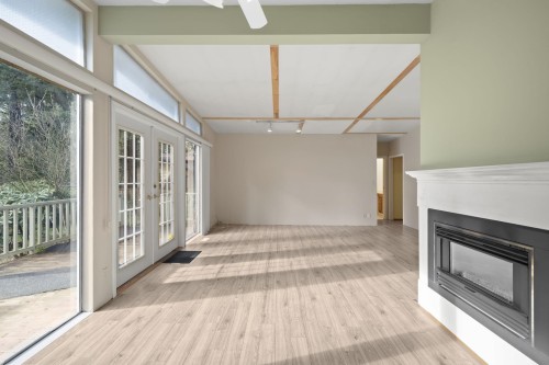 13482-58 Avenue, Surrey, BC 