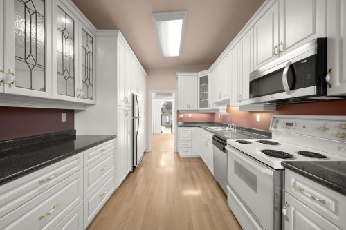 13482-58 Avenue, Surrey, BC 