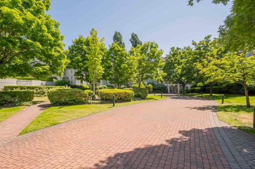 112-20896 57Th Avenue, Langley, BC 