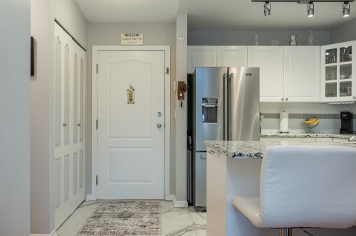 112-20896 57Th Avenue, Langley, BC 