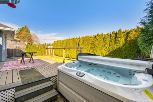 1071 King George Boulevard, Surrey, BC 