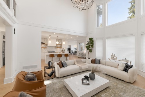 16283 29 Avenue, Surrey, BC 