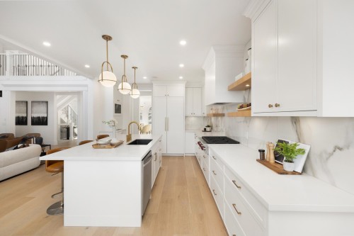 16283 29 Avenue, Surrey, BC 