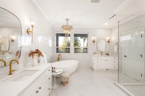 16283 29 Avenue, Surrey, BC 