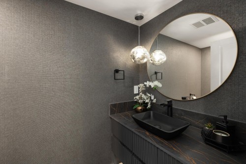 16283 29 Avenue, Surrey, BC 