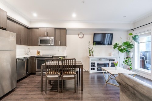 7-7247 140 Street, Surrey, BC 