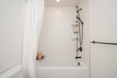 209-7506 199A Street, Langley, BC 