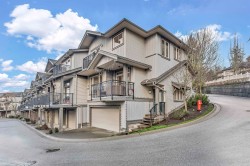 35-20326 68 Avenue  Langley, BC V2Y 0E3