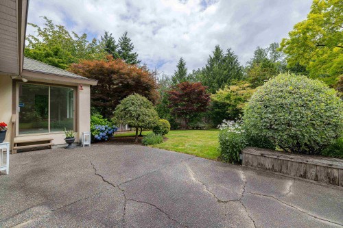 8658 165A Street, Surrey, BC 