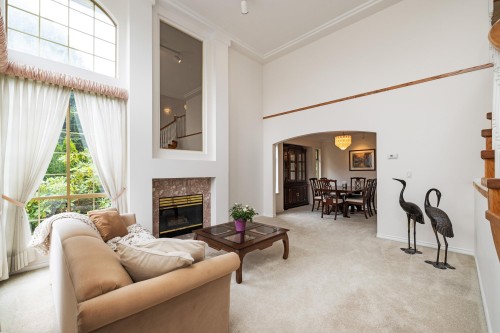 8658 165A Street, Surrey, BC 