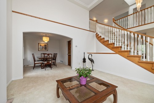 8658 165A Street, Surrey, BC 