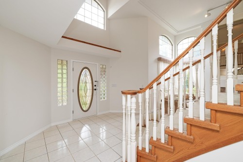 8658 165A Street, Surrey, BC 