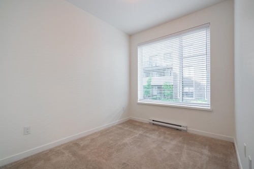 210-15825 85 Avenue, Surrey, BC 