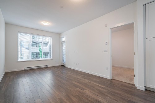 210-15825 85 Avenue, Surrey, BC 