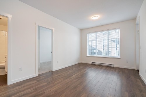 210-15825 85 Avenue, Surrey, BC 