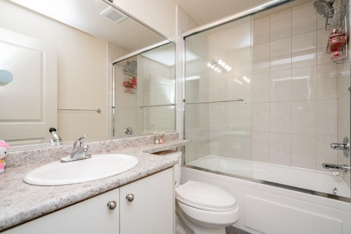 21025 80 Avenue, Langley, BC 