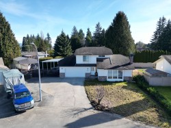 9564 204a Street  Langley, BC V1M 1H5