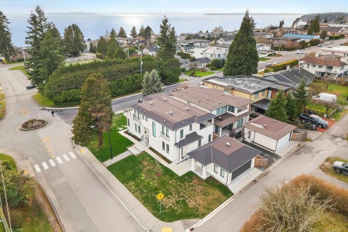 1113 Dolphin Street, White Rock, BC 