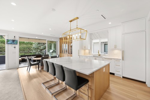 1113 Dolphin Street, White Rock, BC 