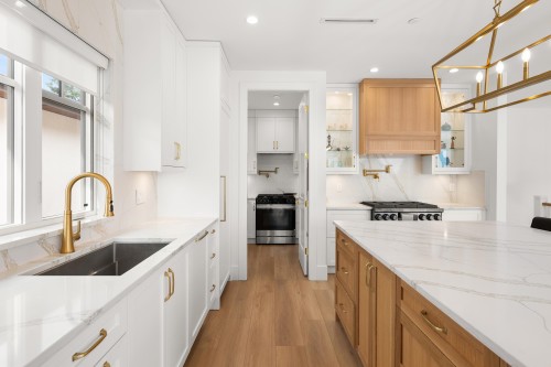 1113 Dolphin Street, White Rock, BC 