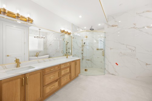 1113 Dolphin Street, White Rock, BC 