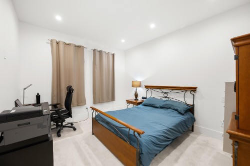 1113 Dolphin Street, White Rock, BC 