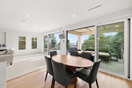 1113 Dolphin Street, White Rock, BC 