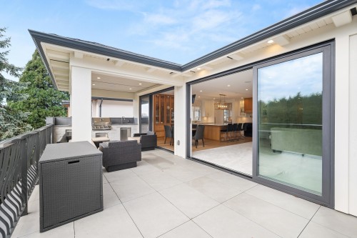 1113 Dolphin Street, White Rock, BC 