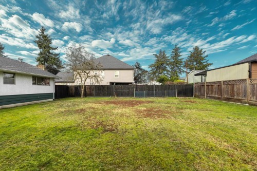 8736 154 Street, Surrey, BC 