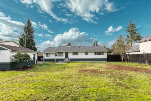 8736 154 Street, Surrey, BC 
