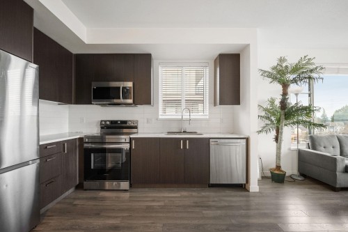 501-15858 Fraser Highway  Surrey, BC V4N 6W6