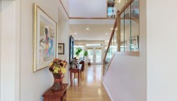 15974 Buena Vista Avenue Avenue  White Rock, BC V4B 2A5