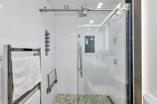 325-17707 57A Avenue, Surrey, BC 