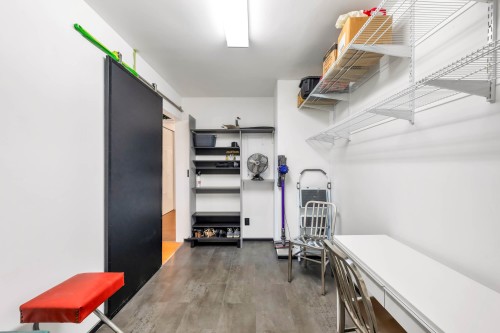 325-17707 57A Avenue, Surrey, BC 