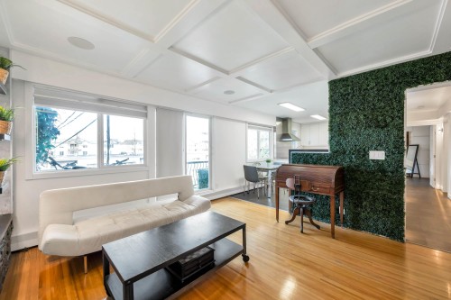 325-17707 57A Avenue, Surrey, BC 