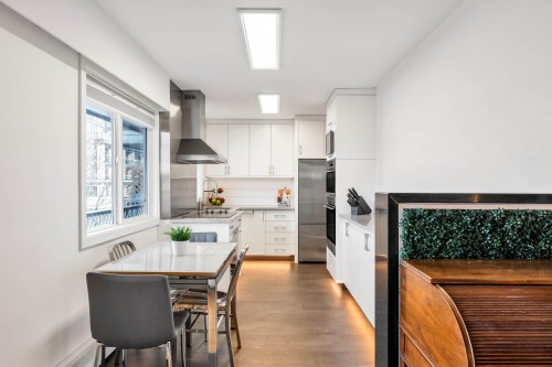 325-17707 57A Avenue, Surrey, BC 