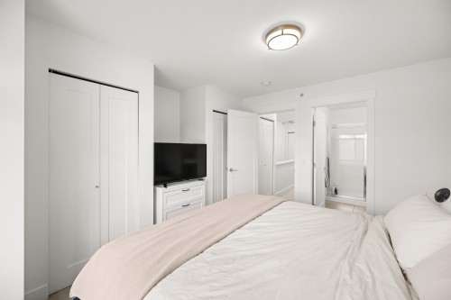 21-8570 204 Street, Langley, BC 