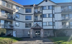 219-5710 201 Street  Langley, BC V3A 8A8