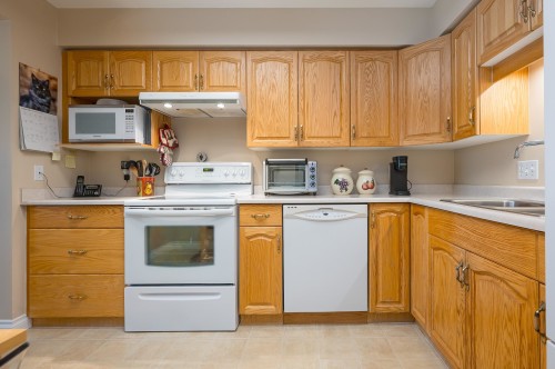 102-3170 Gladwin Road, Langley, BC 