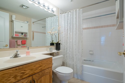 102-3170 Gladwin Road, Langley, BC 