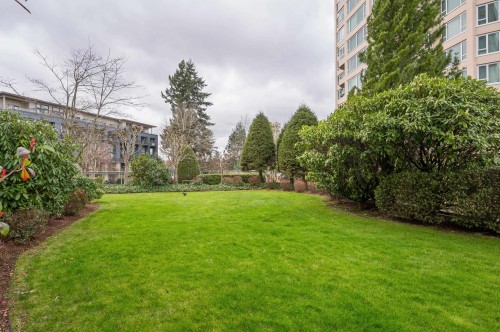 102-3170 Gladwin Road, Langley, BC 