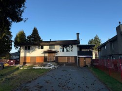6112 132 Street  Surrey, BC V3X 1M8