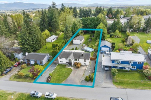 29390 Duncan Avenue  Abbotsford, BC V4X 1J5