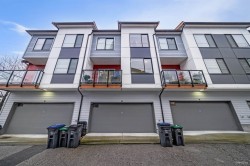 33-6138 128 Street  Surrey, BC V3X 1T1